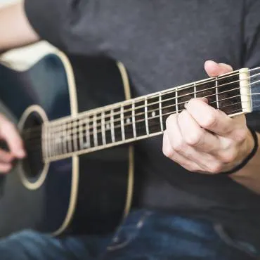 Guitars Training (3 months)